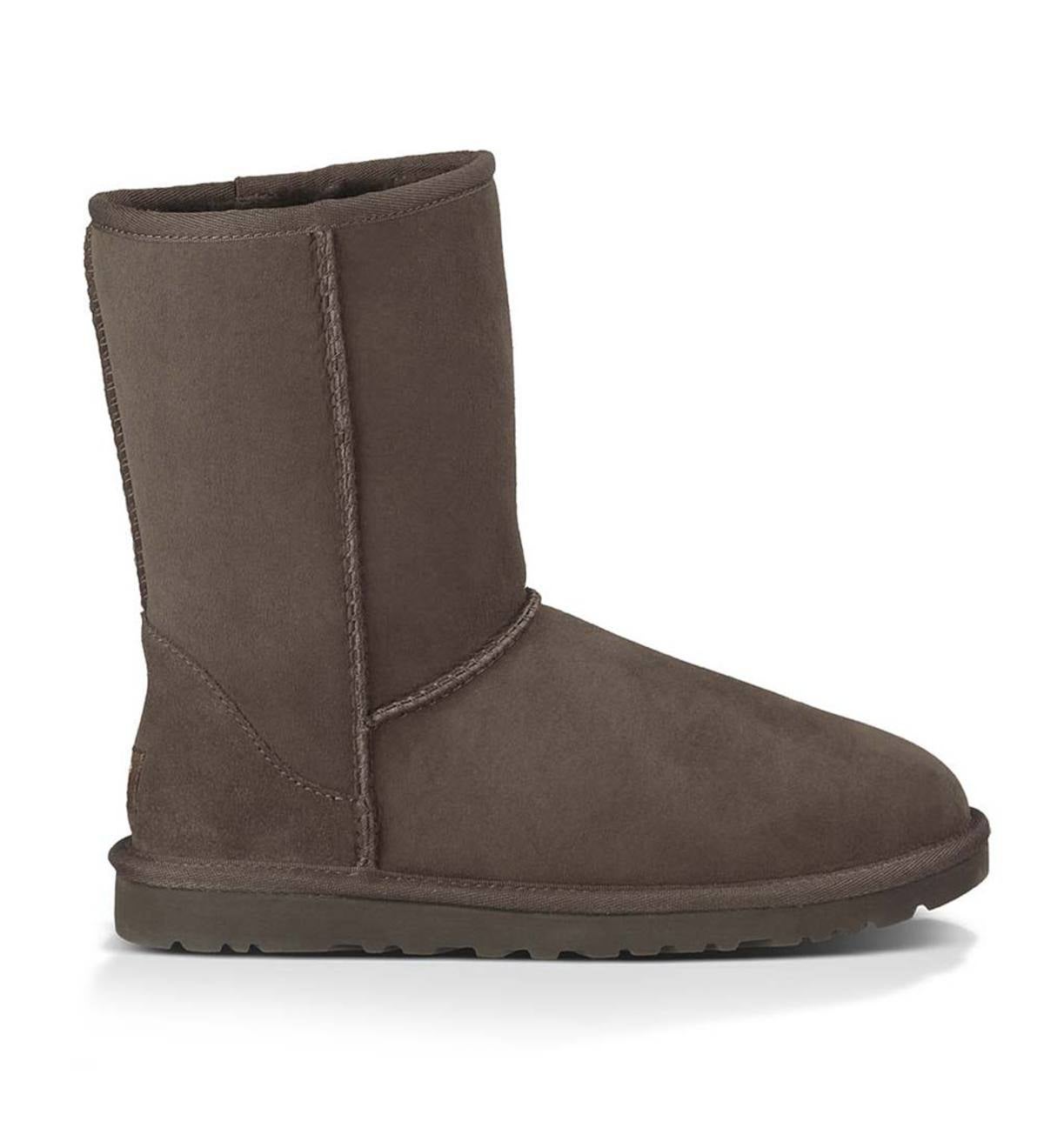 classic short chocolate ugg boots